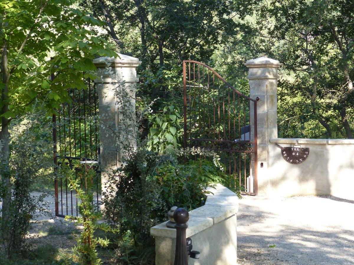 Bed and Breakfast Pigeonnier des Banons à Puimoisson Extérieur photo